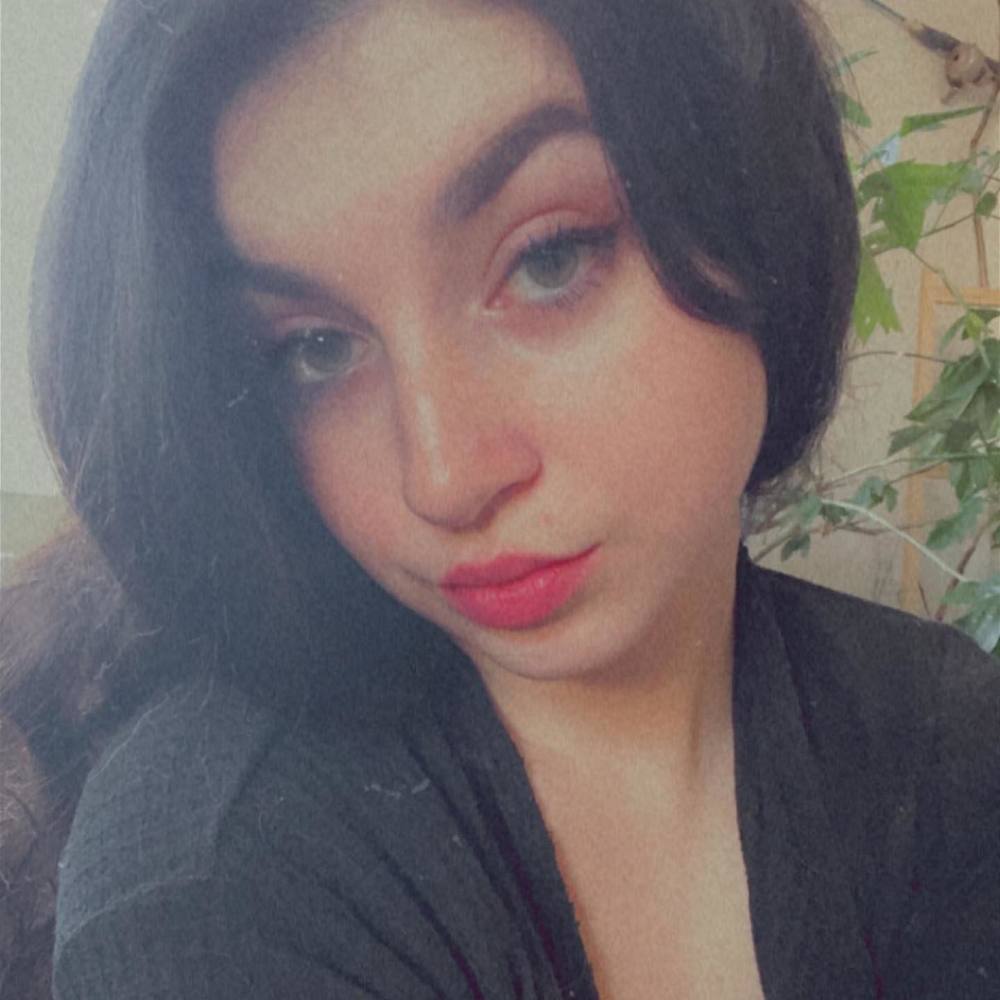 Meet your Posher, Phoenix